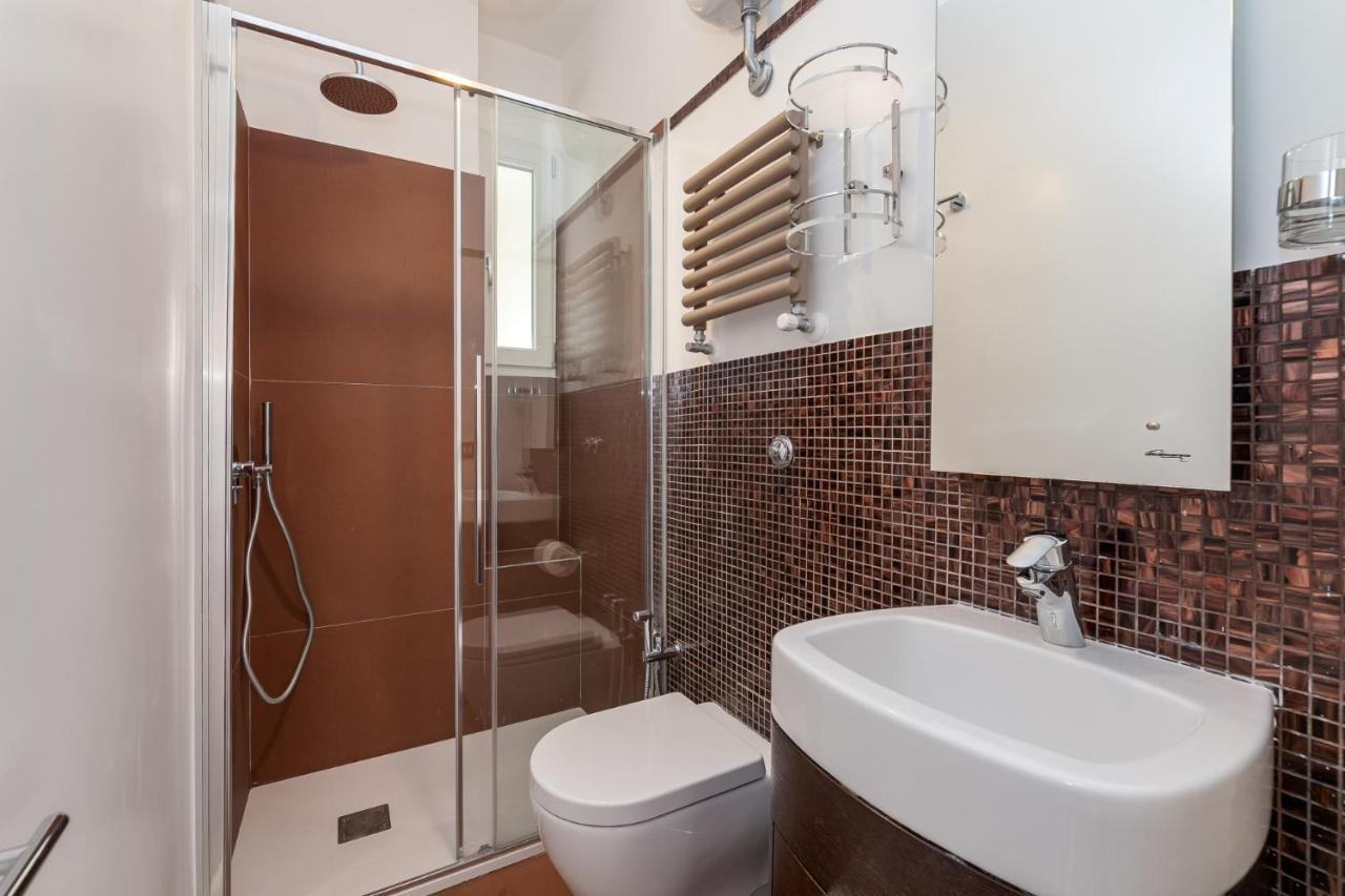 Apartmán Aletheia Elite - Elegant 2 Br Řím Exteriér fotografie